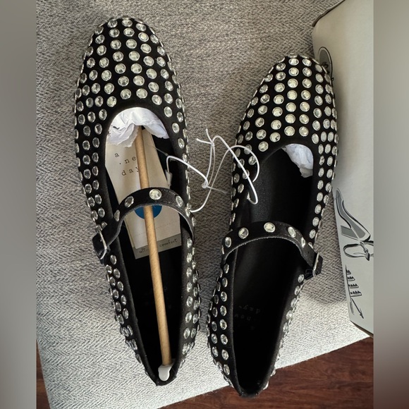 A new day rhinestone Mary jane - Picture 2 of 4